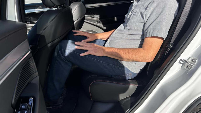 Jeep Wagoneer S First Drive