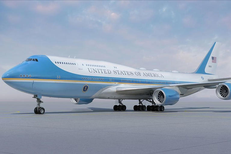 Elon Musk Has His Eye On Air Force One Which Could Be Bad News For Boeing
