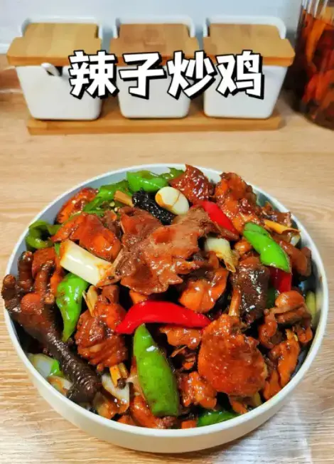 除夕牢记：1压，2留，3做，4吃，尊重老传统，过个幸福年