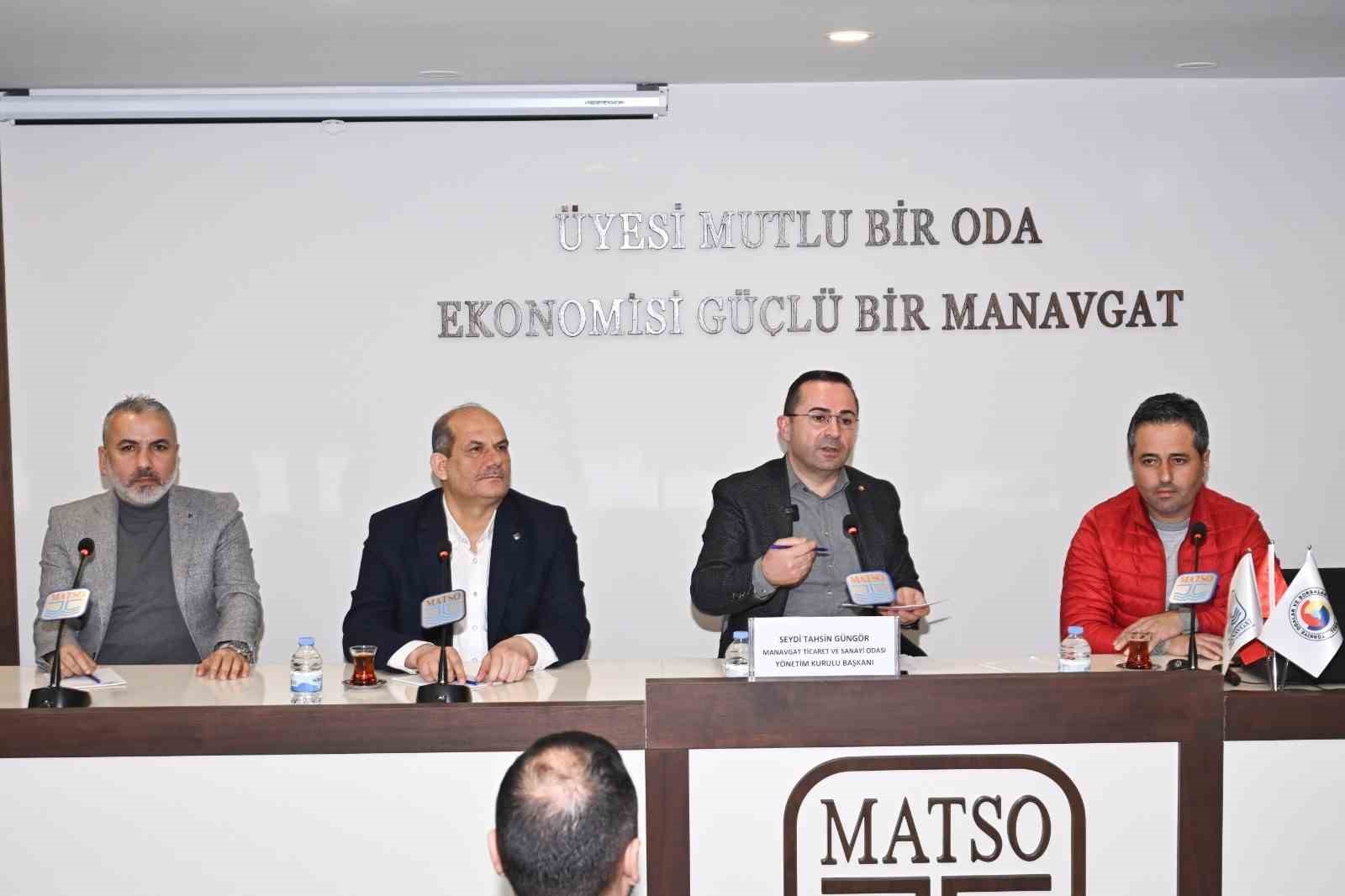 MANAVGAT TİCARET VE SANAYİ ODASI (MATSO), EMLAK SEKTÖRÜNDE FAALİYET GÖSTEREN ÜYELERİYLE BİR TOPLANTI DÜZENLEDİ. TOPLANTIDA, SEKTÖRÜN SORUNLARI VE ÇÖZÜM ÖNERİLERİ MASAYA YATIRILDI.