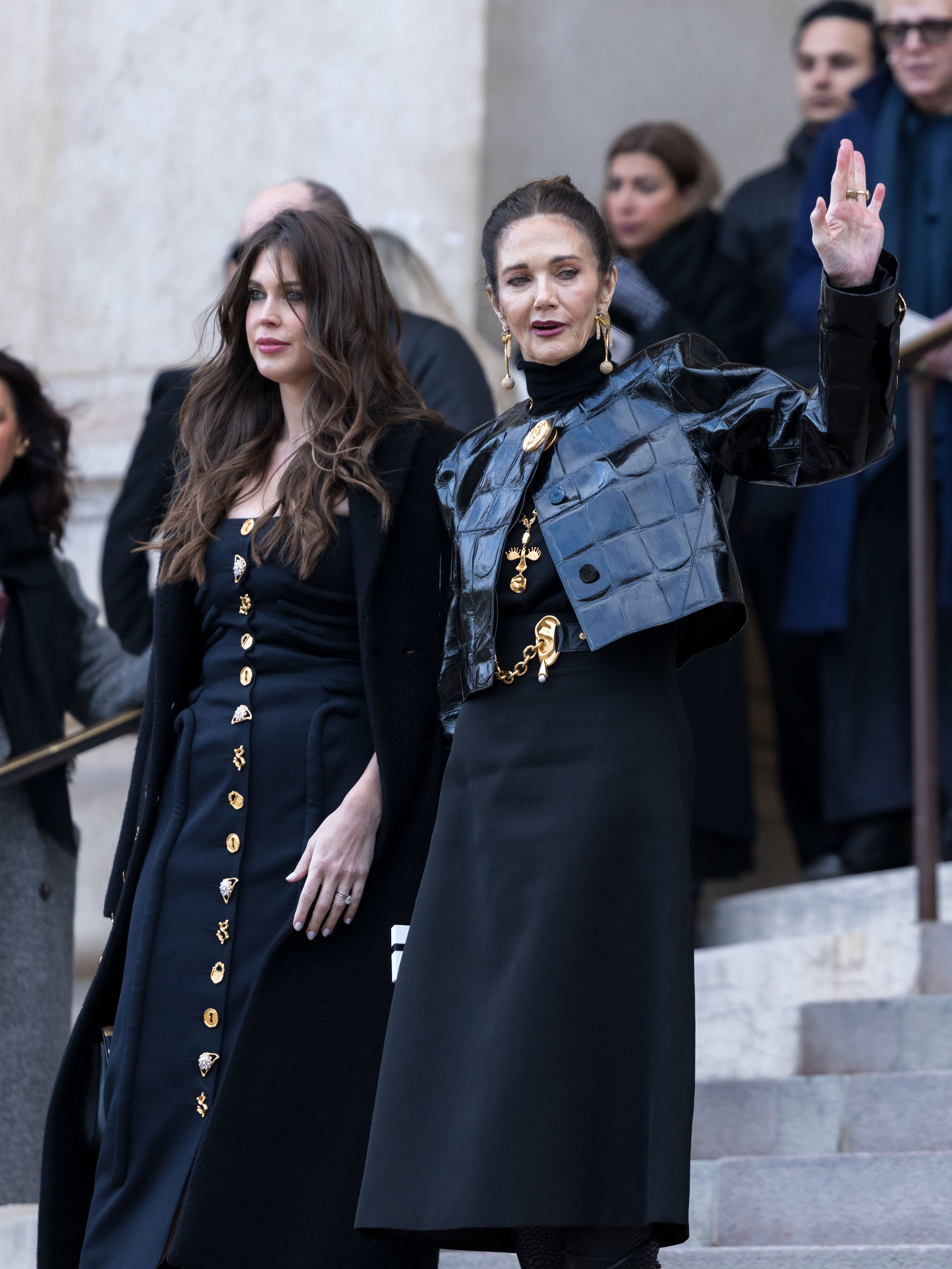 Lynda Carter and lookalike daughter Jessica Altman step out in style