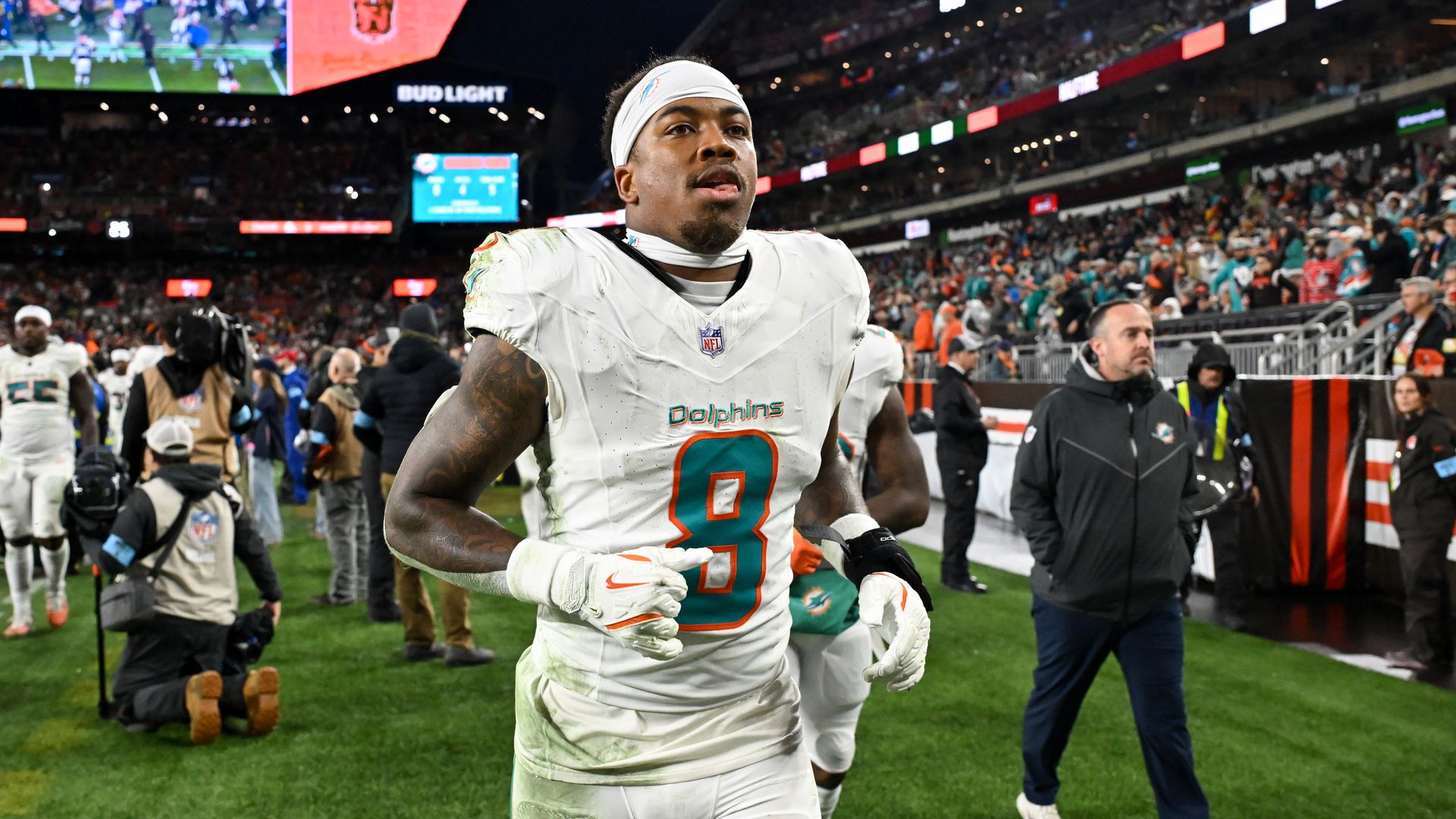 NFL free agency 2025 Miami Dolphins players hitting the market in the