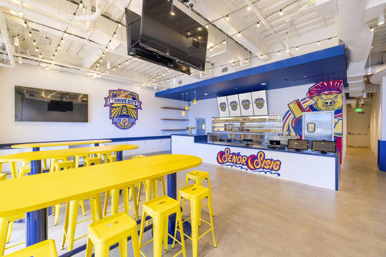Where to eat & drink near the Chase Center