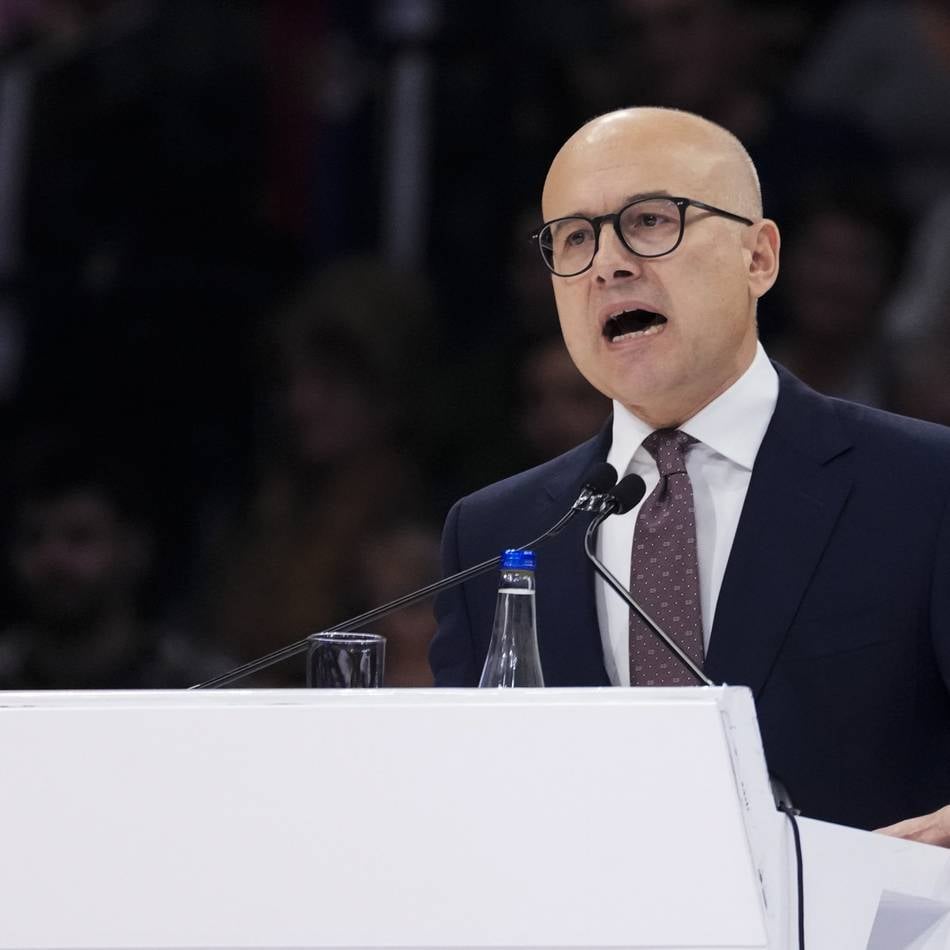 Serbischer Ministerpräsident tritt angesichts Protesten zurück