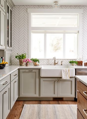 beige kitchen