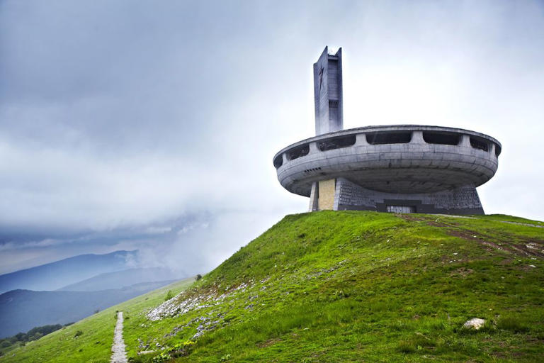 The Brutalists: 15 Examples Of Architecture Style Celebrated In Film Favored For Oscar