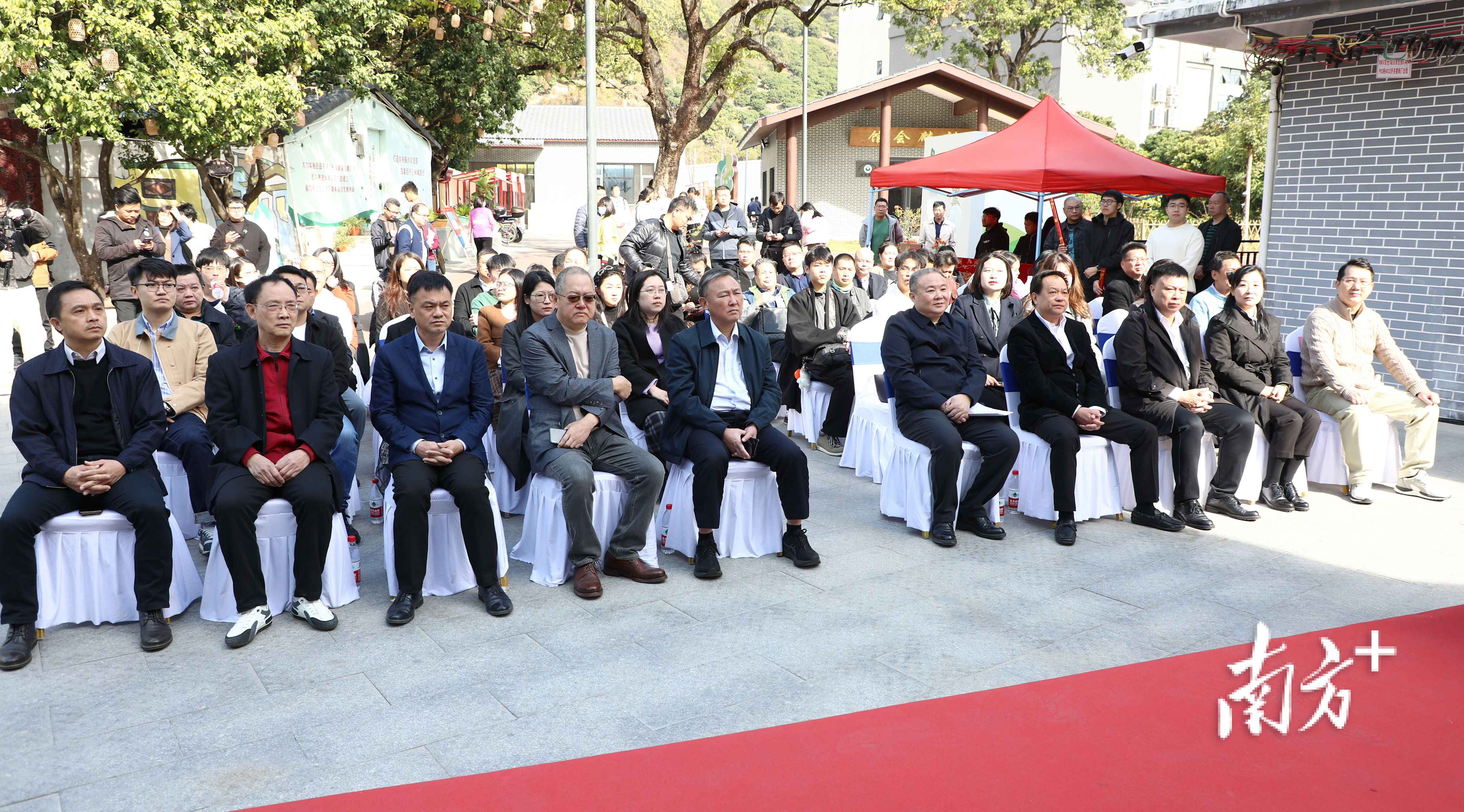 1��15�գ��㶫�»������׼Ҵ���ѧ���һһ���й����ҵ�һ�塱������ѧ����ڶ�ݸ����ľͷ��ٲ�������Ļ��