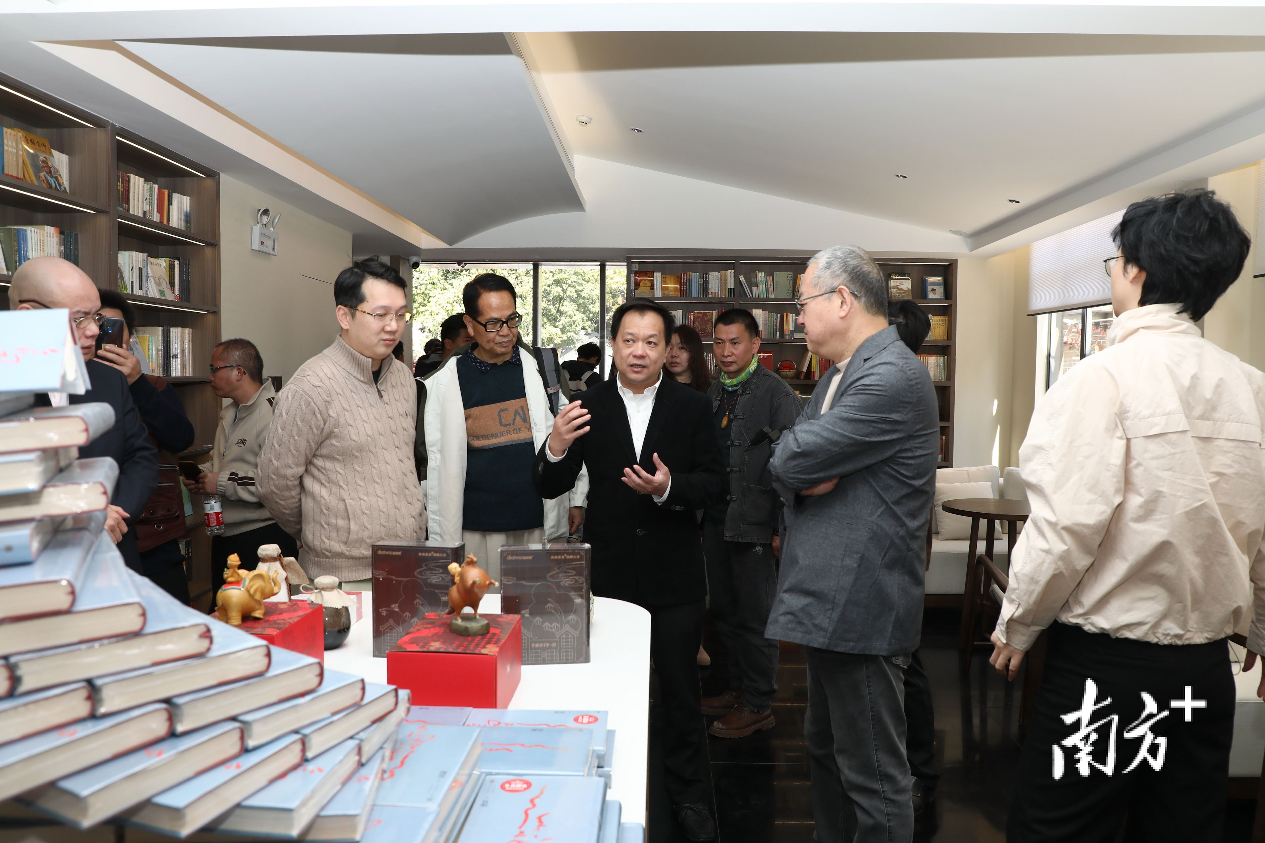 1��15�գ��㶫�»������׼Ҵ���ѧ���һһ���й����ҵ�һ�塱������ѧ����ڶ�ݸ����ľͷ��ٲ�������Ļ��