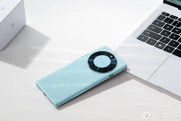 1.5K大屏+6100mAh+麒麟8000A+鸿蒙OS，华为千元机“大黑马”！