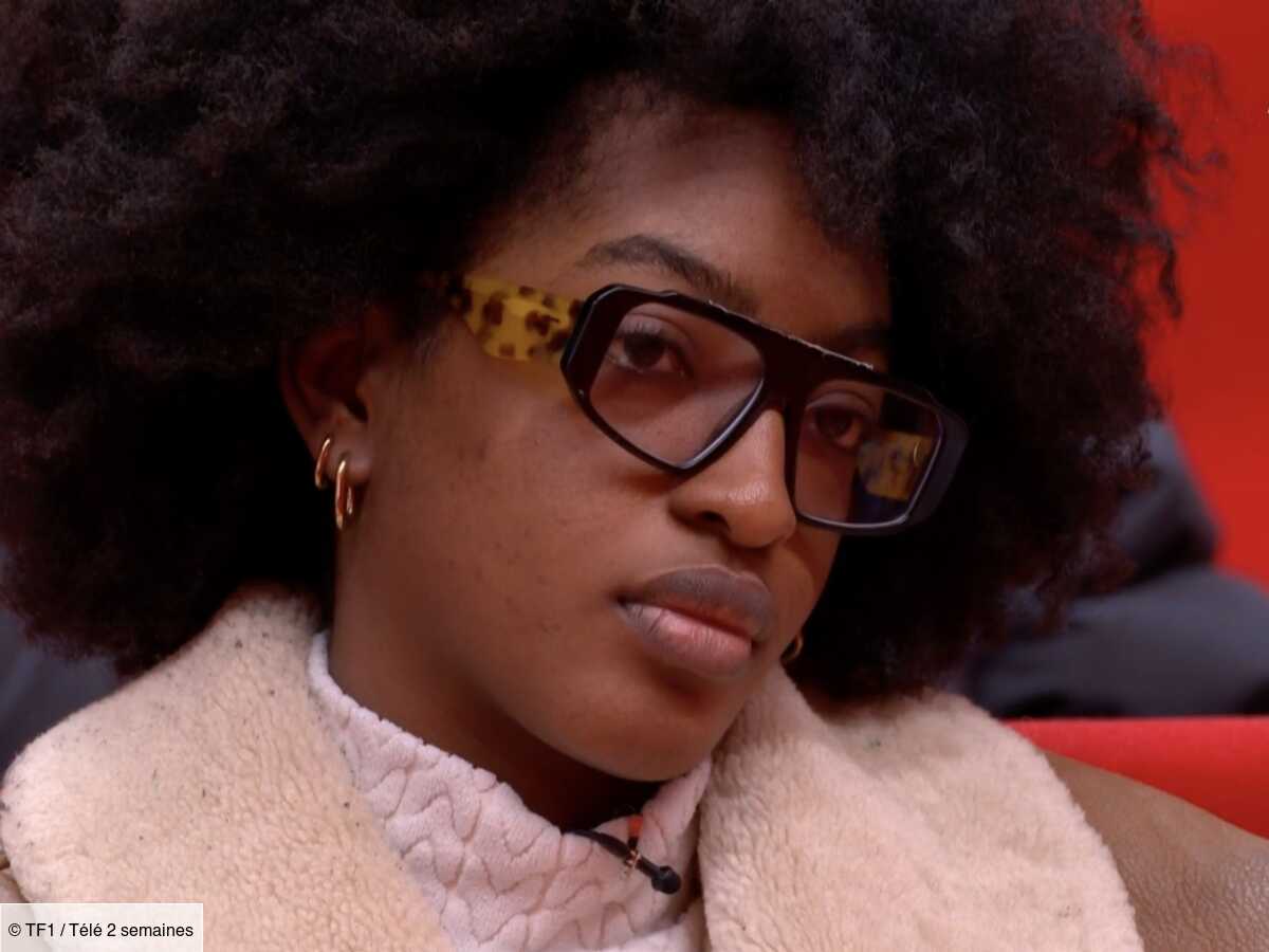 Je suis totalement perdue" : Ebony (Star Academy) craque et s'enferme en  larmes après une discussion