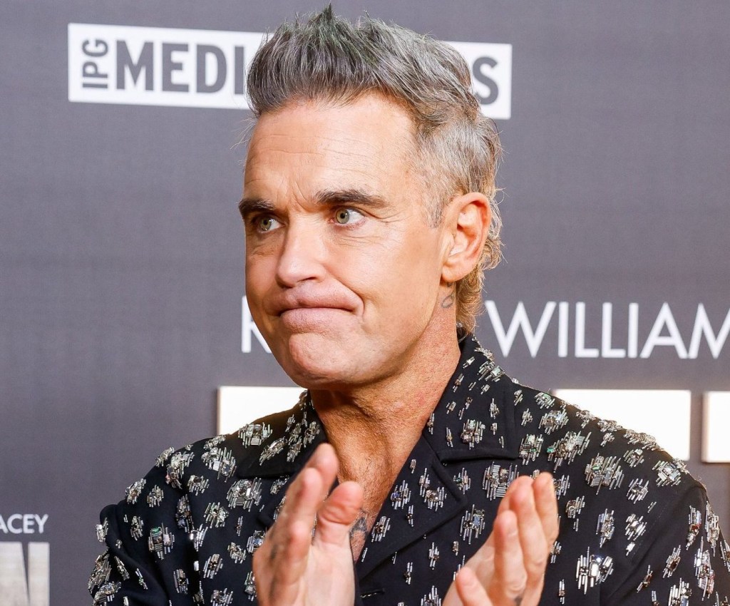 Robbie Williams reveals most embarrassing moment ever during live show