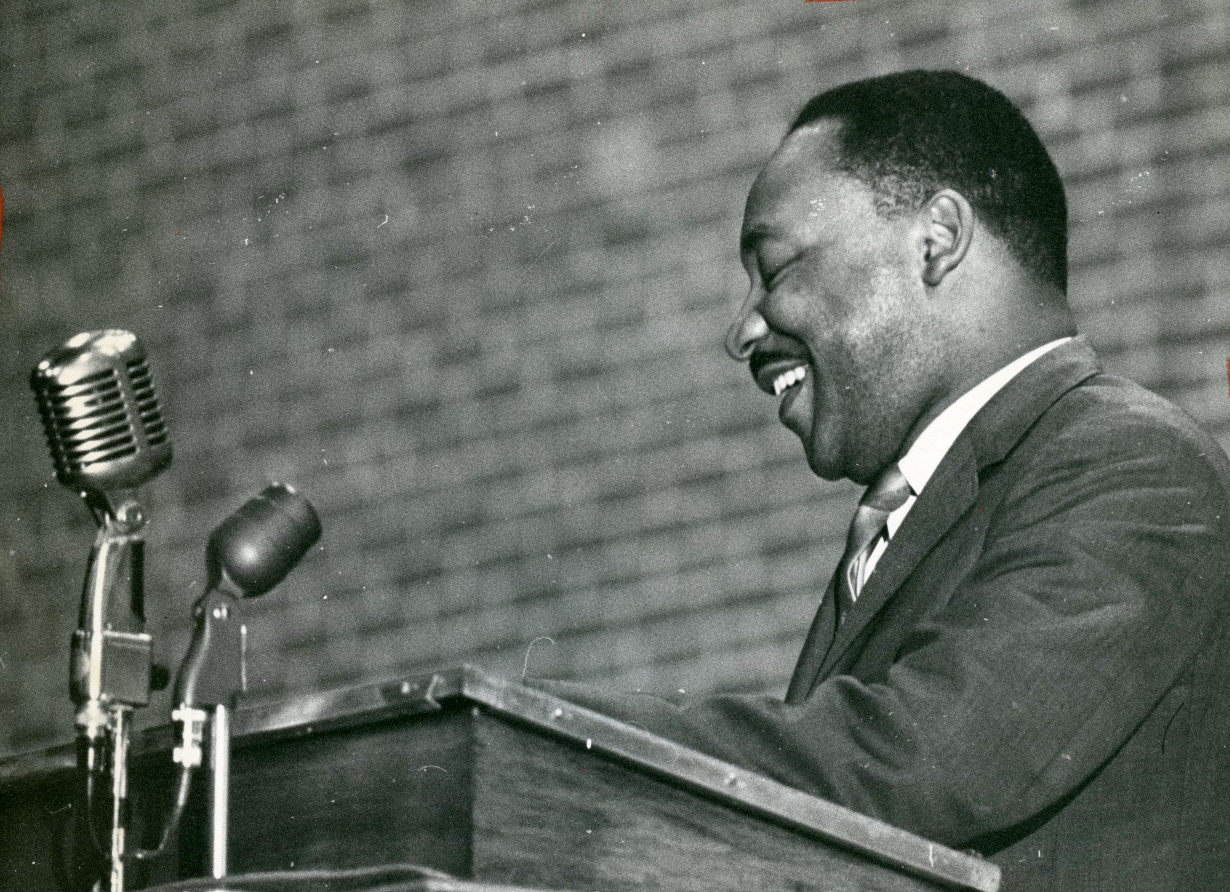 are-banks-post-offices-open-on-martin-luther-king-jr-day-see-what-s