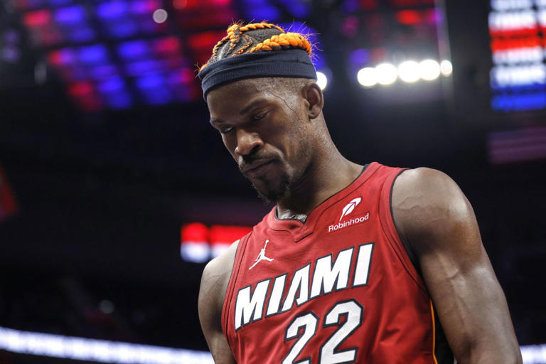 NBA Sources Confirm Jimmy Butler's Heat Locker Room Standing as Suns Gain  Unlikely Trade Support