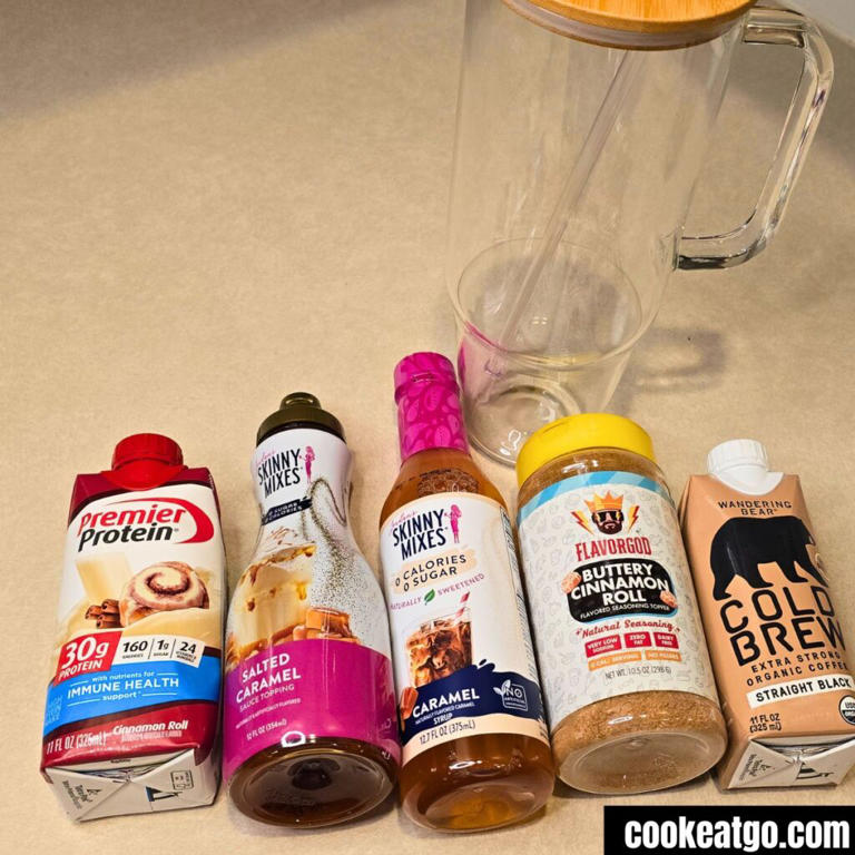 Easy churro latte with protein!