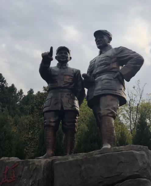 在湖北省，有四大“名山”，你们觉得哪个名山最值得一游呢？