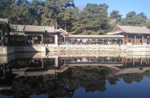 北京有一低调公园，紧邻圆明园和玉泉山，以“水”称奇，看点十足