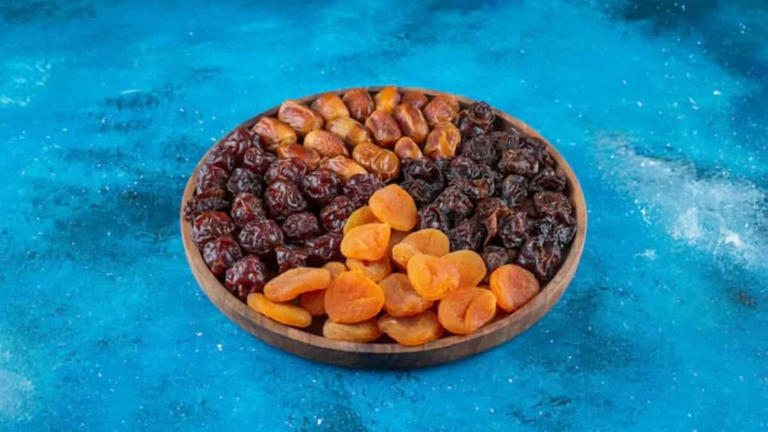 How To Eat Apricot Dry Fruit