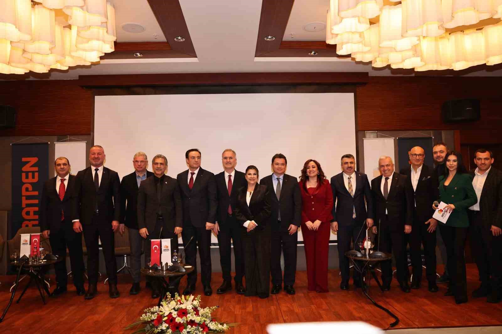 ŞADİ ÖZDEMİR: KENTSEL DÖNÜŞÜMDE BELEDİYELER SÜRECİN MERKEZİNDE OLMALI