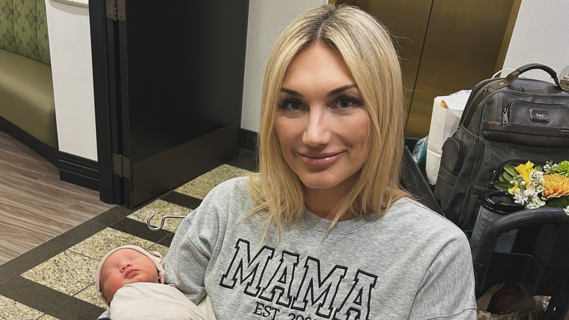 Hulk Hogan's Daughter Brooke Gives Birth, Twins With Husband