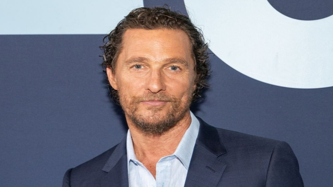 Matthew McConaughey Reunites with Amistad CoStars Anthony Hopkins and