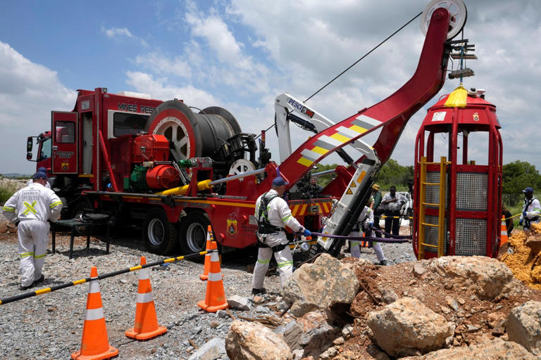 South Africa Dead Miners