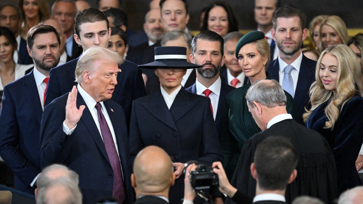 President Trump takes the Oath of Office to 47th President Full