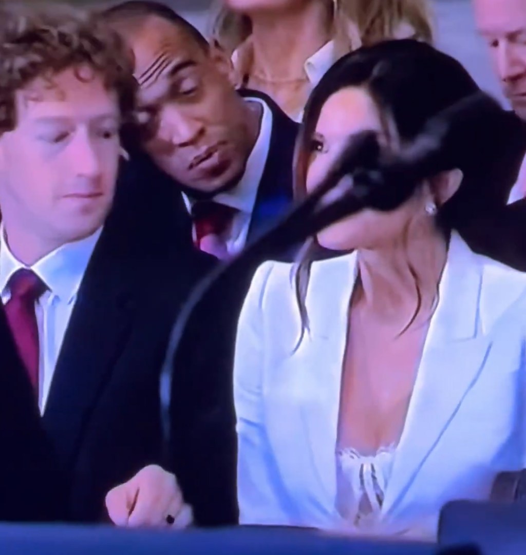 Mark Zuckerberg busted staring at Lauren Sanchez’s inyourface