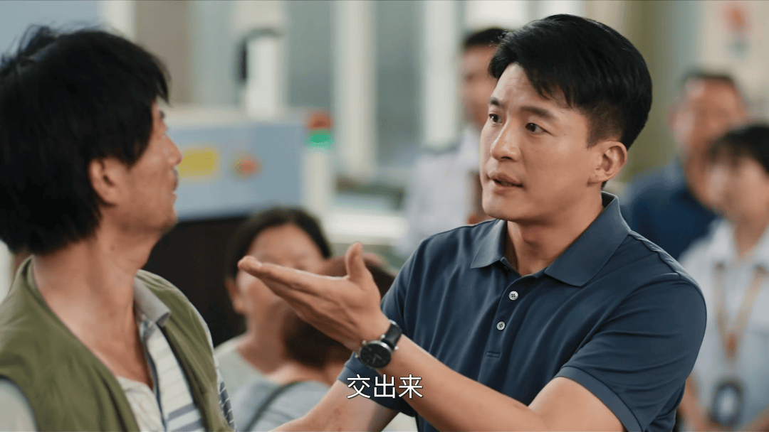 口碑崩了！郭京飞+陈数也救不了