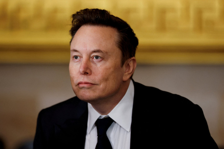 Investor dan Pejabat AS Menolak Gaji Rp 16 Ribu T untuk Elon Musk