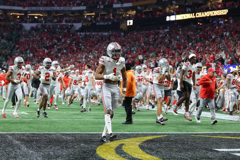 Live updates: Ohio State with a 31-23 lead over Notre Dame in playoff ...