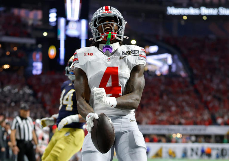 Live updates: Ohio State with a 28-7 lead over Notre Dame in playoff ...