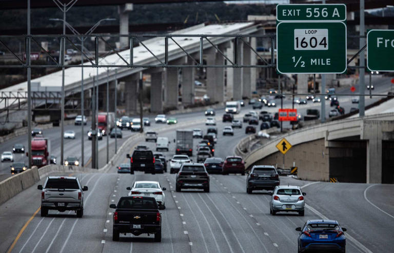 TxDOT plans major lane closures on I-10, Loop 1604 this weekend