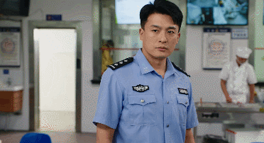 口碑崩了！郭京飞+陈数也救不了