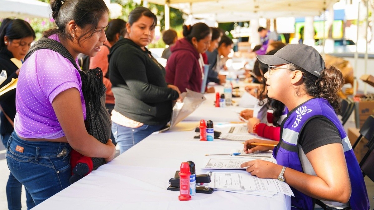 Bienestar para mujeres de 18 a 64 años: Recibe $2,600 cada dos meses ...