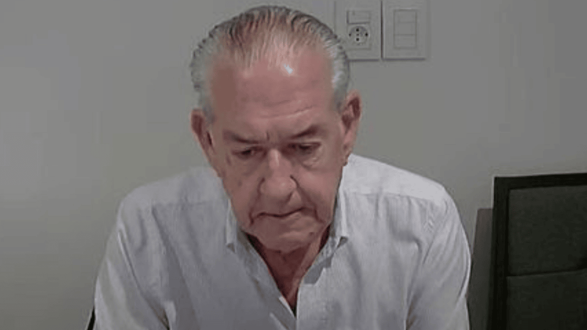 , rompió el silencio en una reunión frente a sus inversores