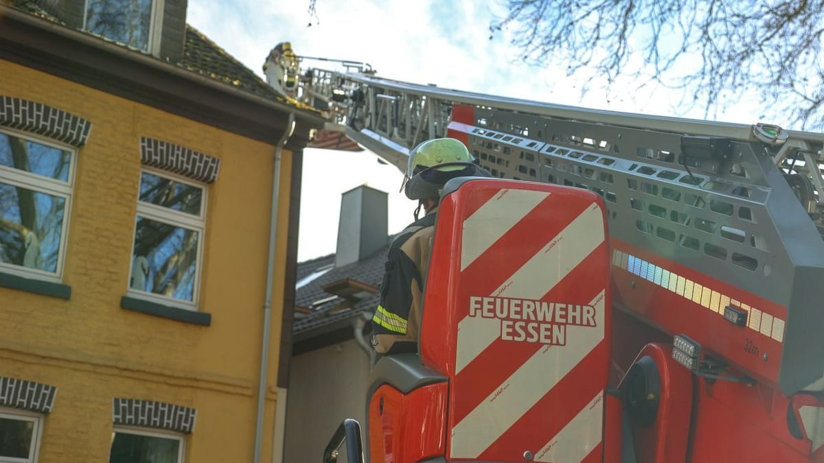 Essen: Feuerwehr verhindert größeren Schaden bei Küchenbrand