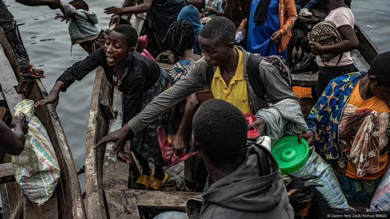 Thousands have been forced to flee their homes as figting continues in Goma