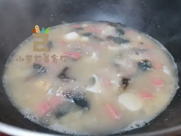 大年初一吃饺子，初二吃啥更讲究，4样端上桌，福旺财旺家也旺