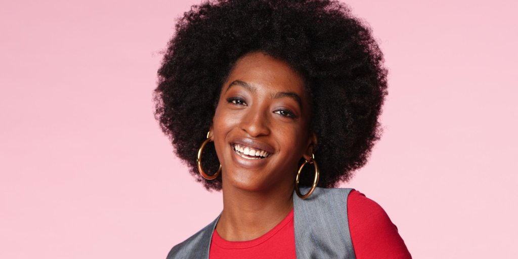 Ebony dévoile son métier avant la Star Academy et si elle compte le  ré-exercer