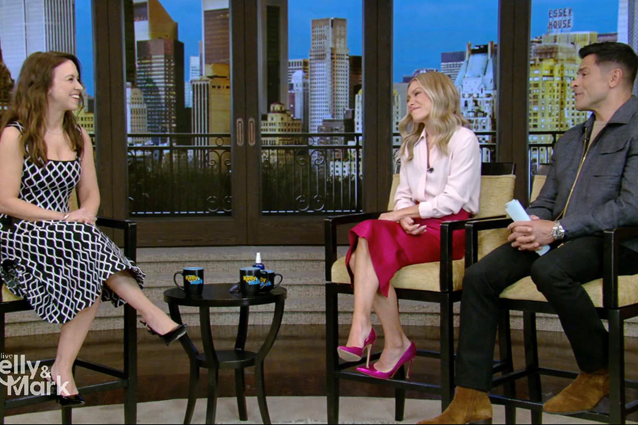 Lacey Chabert Worked With Kelly Ripa In One Of Her Very First Acting