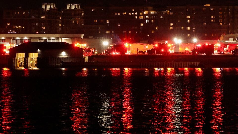 Washington DC Plane Crash Man prays for wife who was onboard American