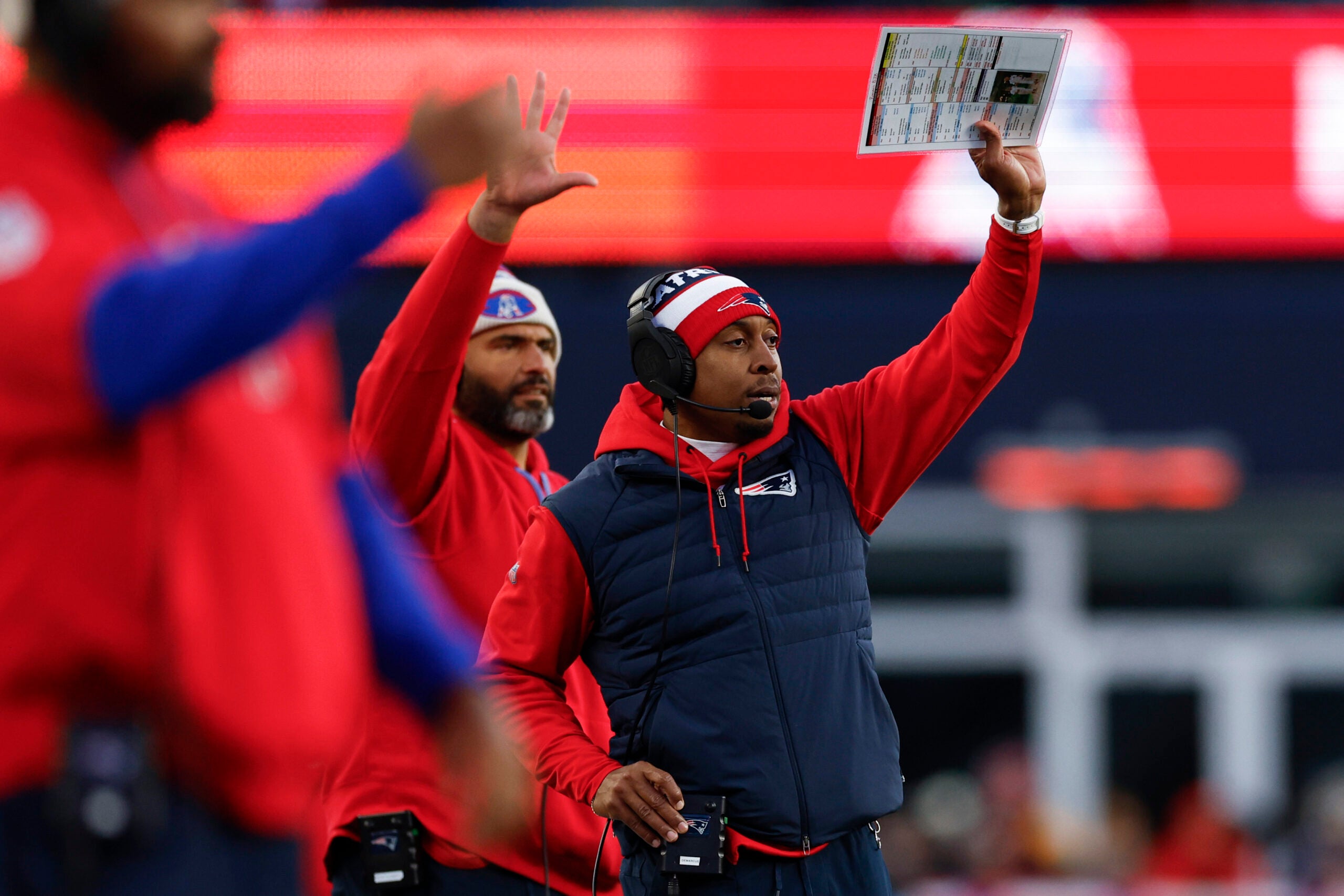 Former Patriots defensive coordinator DeMarcus Covington reportedly set