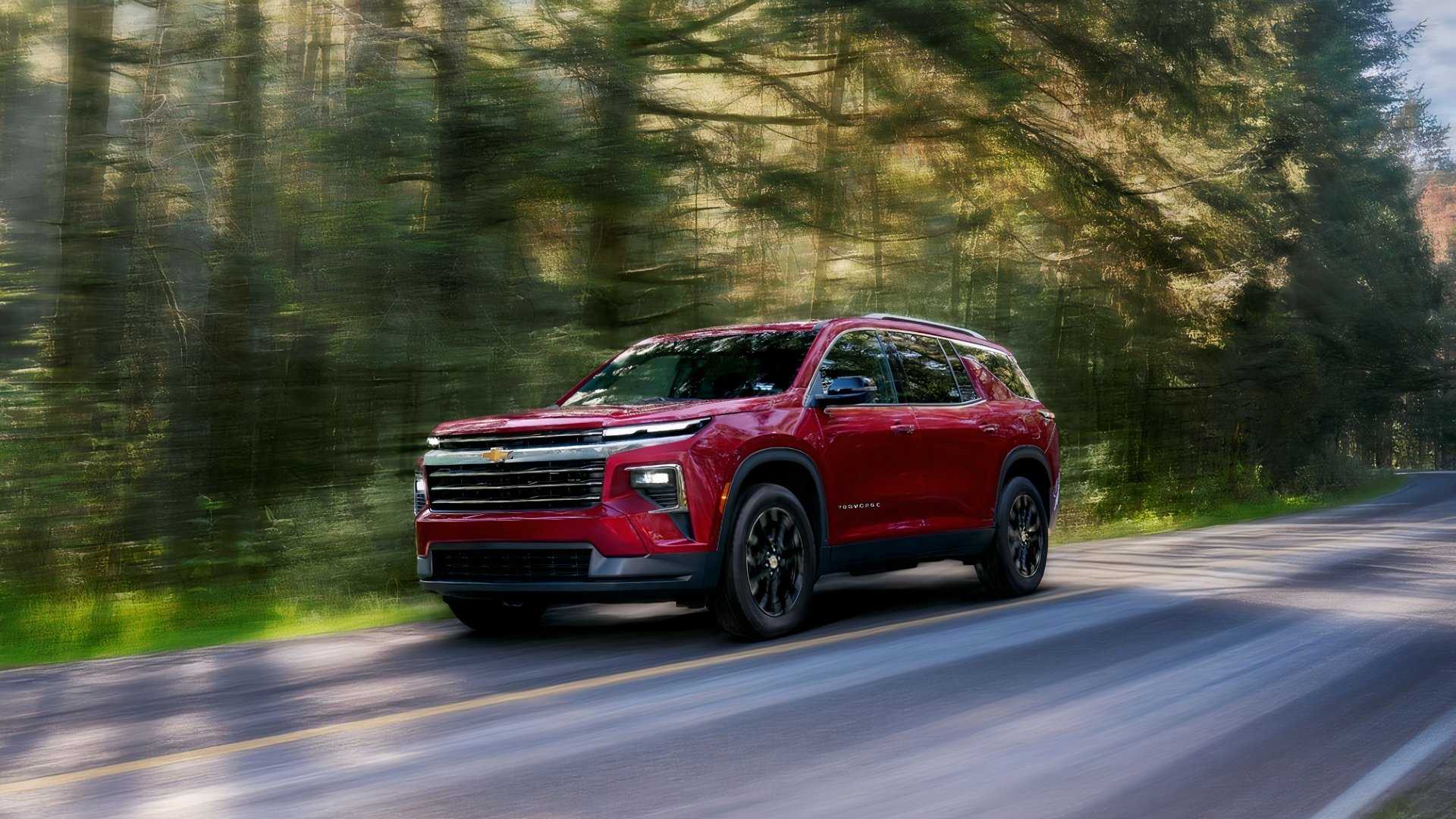 Front 3/4 action shot of a 2025 Chevrolet Traverse