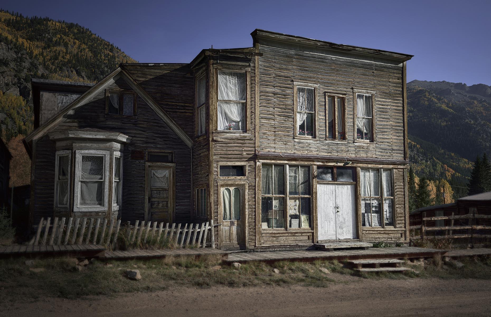 REVEALED The Creepiest, Most Bizarre Ghost Towns In America