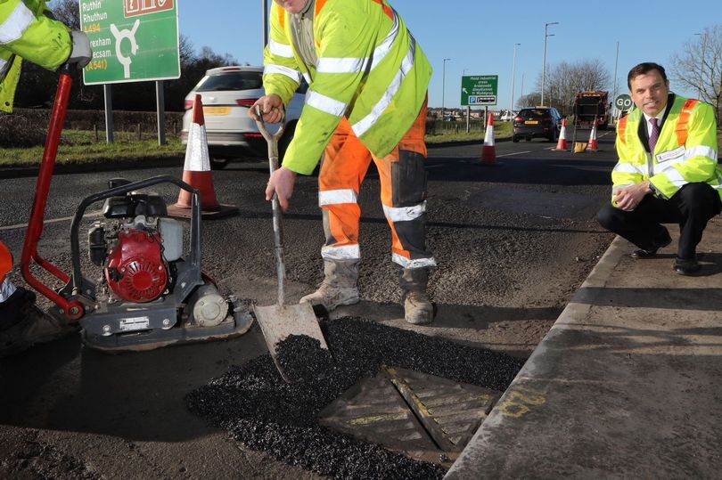 Week-long A494 roadworks start next week as war declared on Wales' potholes