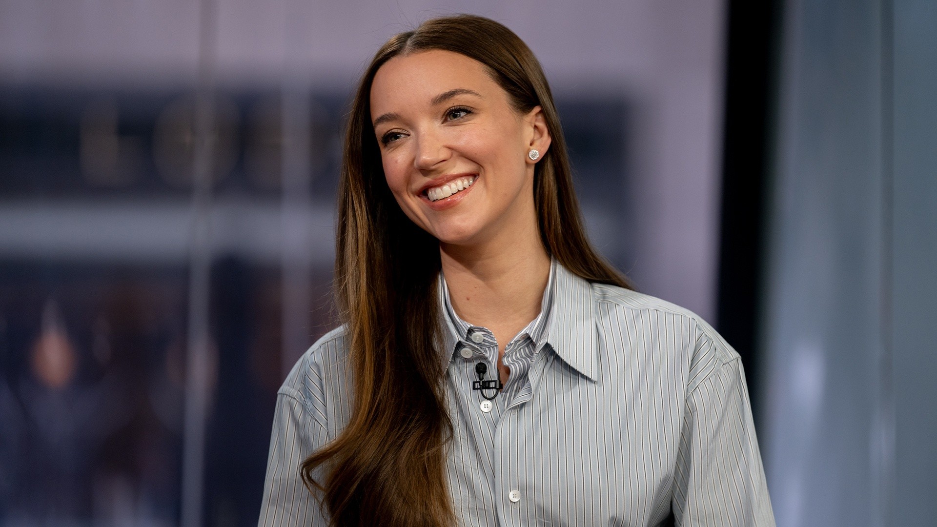 Nicole Brydon Bloom talks ‘Paradise,’ dad David Bloom, more