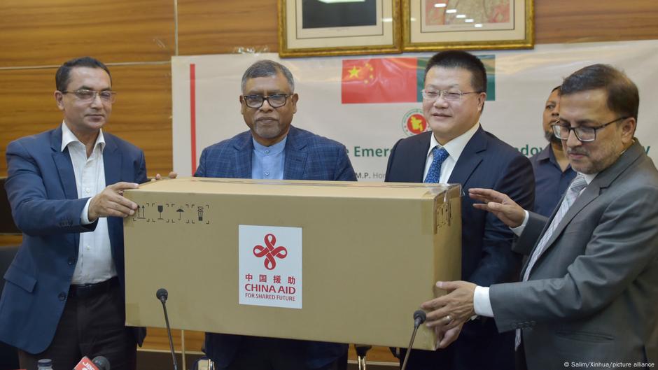 China helps Bangladesh in its fight against dengue fever