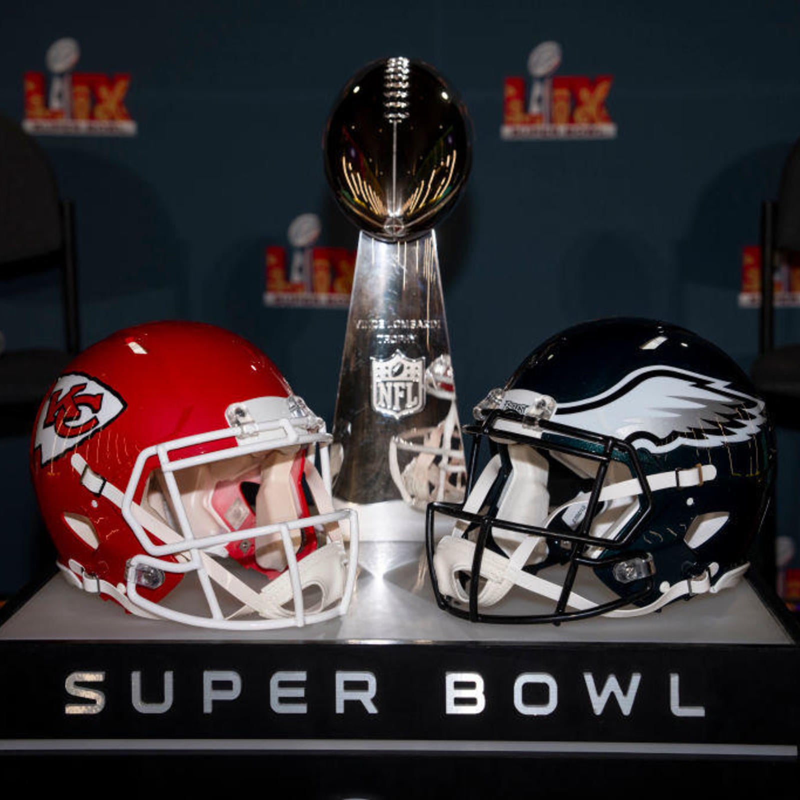 Who Is Favored To Win The 2025 Super Bowl Between The Chiefs And Eagles