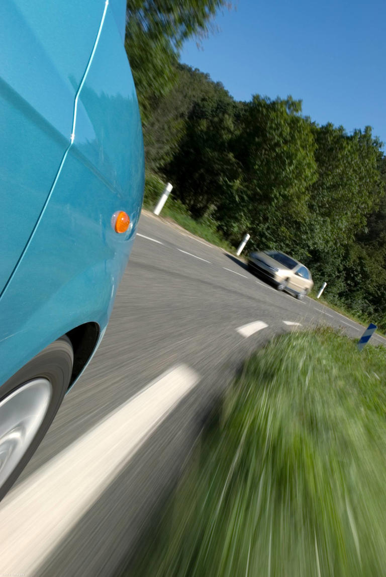 Mi a teendő, ha nyikorog a gumi a kanyarban? Ez az egyszerű hiba okozhatja