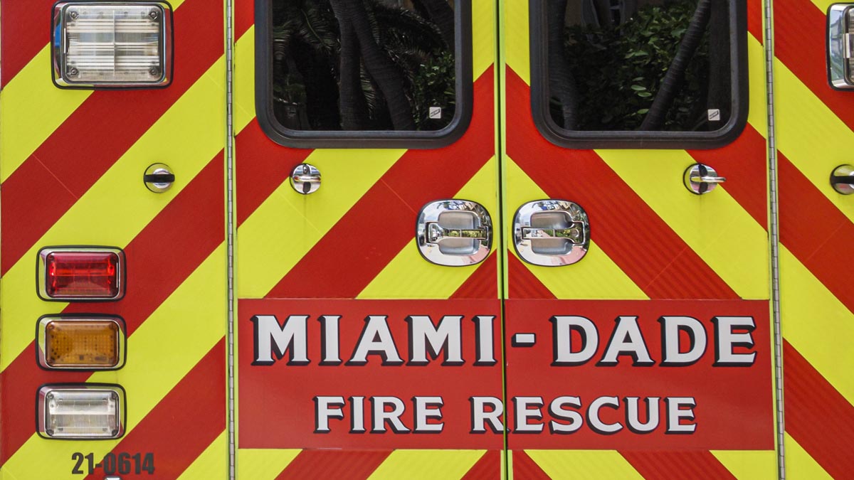 Multiple people hospitalized after possible boat explosion at Haulover ...